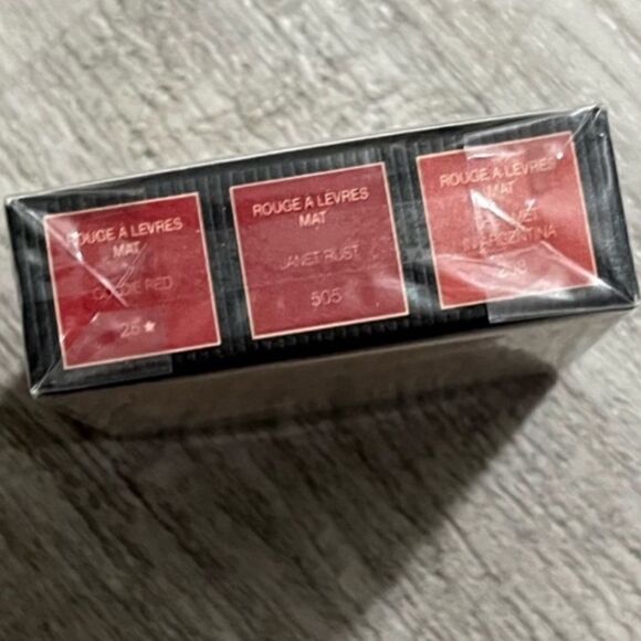 GUCCI Mini Matte Lipstick Set - Luxe 3-Piece Collection - Picture 3 of 16